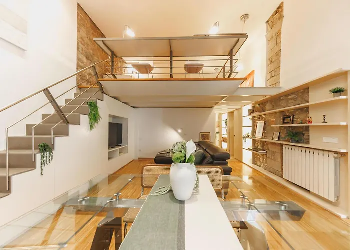 Bravissimo Cort Reial 15, Monthly * Girona