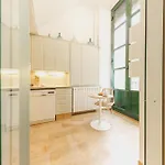 Bravissimo Cort Reial 15, Monthly Appartamento Girona