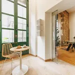 Apartment Bravissimo Cort Reial 15, Monthly Girona