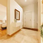 Bravissimo Cort Reial 15, Monthly Apartment