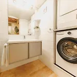 Apartment Bravissimo Cort Reial 15, Monthly Girona