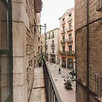 Bravissimo Cort Reial 15, Monthly
