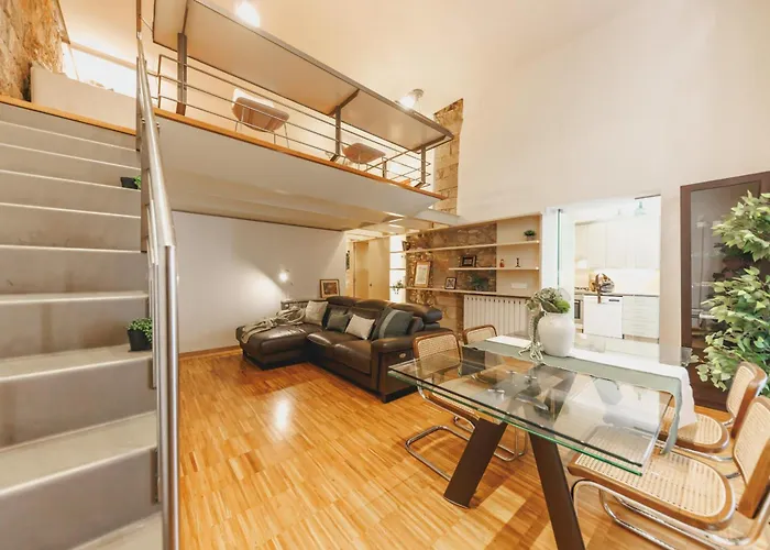 Bravissimo Cort Reial 15, Monthly *